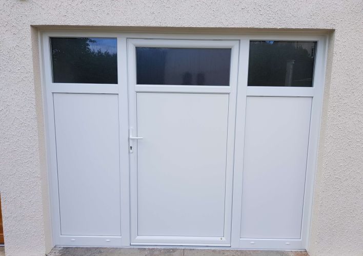 Porte fenêtre PVC blanc pour garage