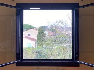 Fenêtre ALU TA84oc - 31130 Balma.