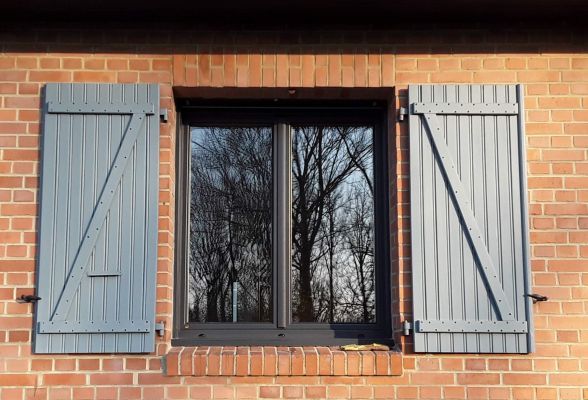 Réalisation exceptionnelle de fenêtres PVC et volets à SANCOURT