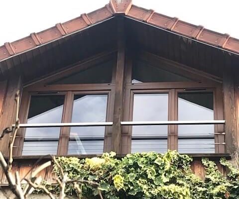 TRYBA : fenêtres bois couleur chêne foncé