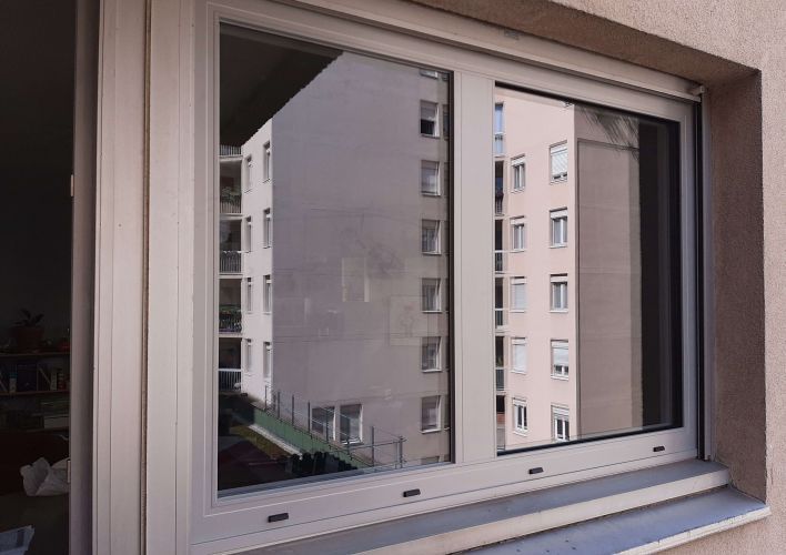 Fenêtre aluminium rénovation, qualité, design robuste.