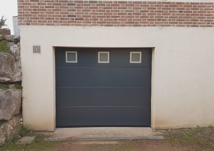 Porte de garage haut de gamme à Simencourt (62)