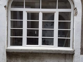 Fenêtre et porte-fenêtre en bois TRYBA