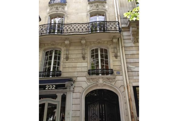 Fenêtres bois cintrées de qualité supérieure chez TRYBA Paris 19e