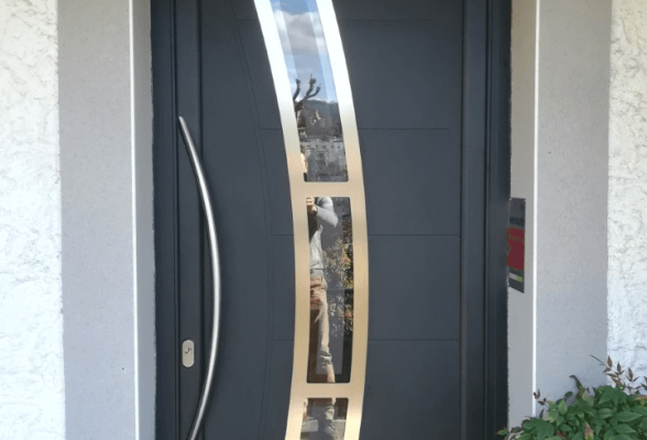 Porte d'Entrée Aluminium modèle MADINE Noire