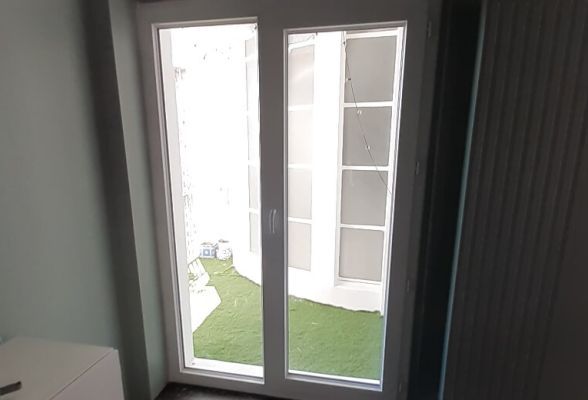 Porte fenêtres PVC Tryba Nantes, expertise haute qualité.