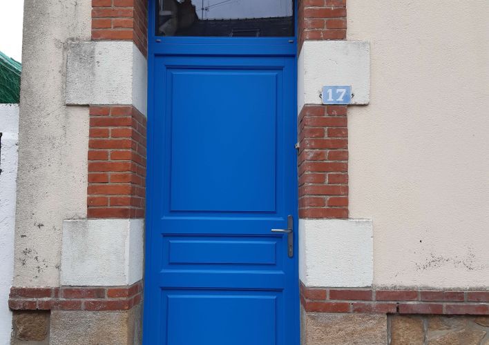 Porte d'entrée bois modèle Ameline St Nazaire