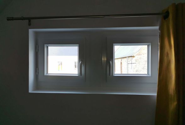 Fenêtre PVC T70, menuiseries robustes et design.