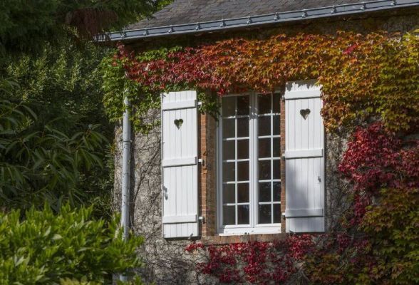 TRYBA Châteaubriant : fenêtres à croisillons de qualité