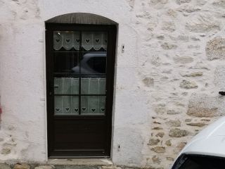 Porte fenêtre PVC T84 à Sassenage