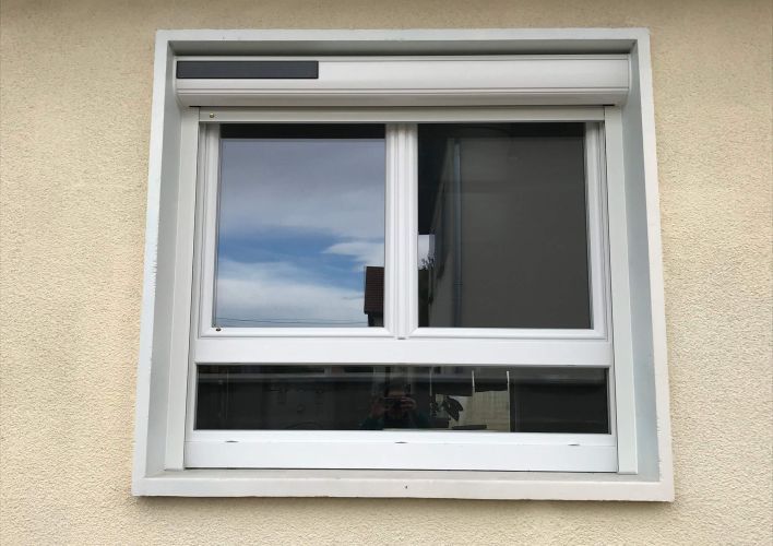 Installation fenêtre PVC T70 et volet roulant TRYBA