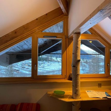 Fenêtre bois TRYBA Sallanches : réalisation exceptionnelle.