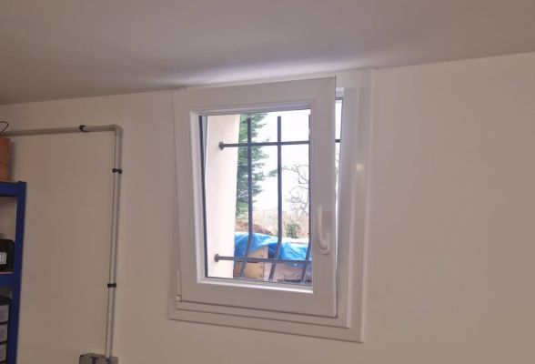 Fenêtre PVC T70D de qualité à Orliénas