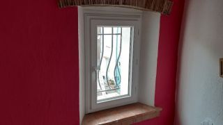 TRYBA Roquebrune-sur-Argens : Fenêtre PVC T70 haute qualité