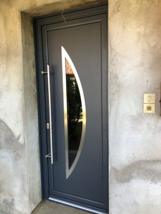 Porte d'entrée en aluminium Savannah gris anthracite