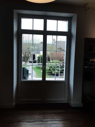 Fenêtres PVC T84 blanc veiné Chateaubriant - TRYBA