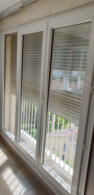 Porte fenêtre T70 pour isolation phonique