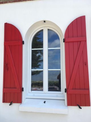 Fenêtres PVC blanches cintrées à Les Moutiers-en-Retz (44)