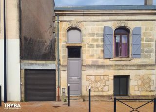 Portes d'entrée en bois sur-mesure à Bordeaux