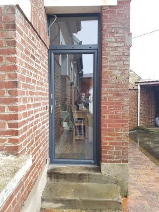 Porte fenêtre PVC gris anthracite TRYBA