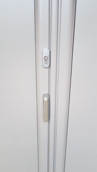 Porte-fenêtre PVC T70 exceptionnelle à COURCELLES-LES-LENS