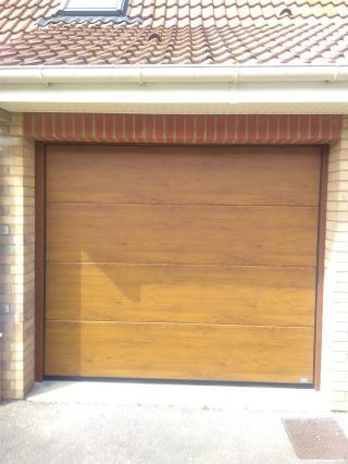 PE H84 corail et fenêtres + Porte de Garage