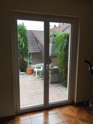 Fenêtres PVC - T84 de qualité à KINGERSHEIM.