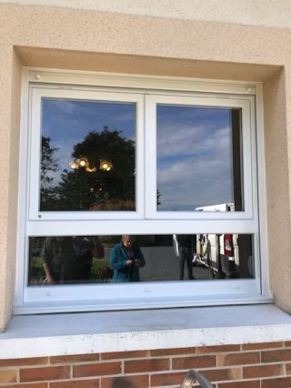 Fenêtre PVC T70 : qualité, robustesse, esthétisme.