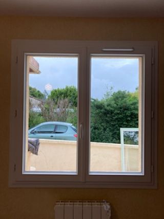Fenêtres PVC T70 de qualité supérieure.