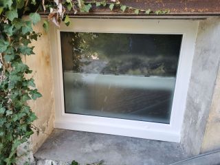 Fenêtre PVC T70, menuiseries robustes et isolantes.