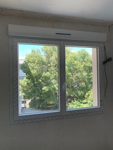 Bloc-Baie : Fenêtre PVC + Volet Roulant - ANTIBES à ANTIBES (06)