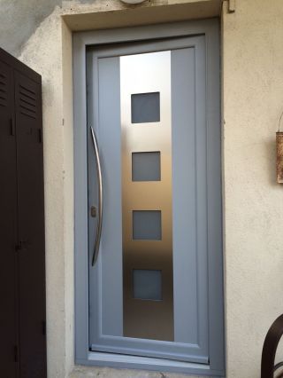 Porte d'entrée en aluminium modèle LABAS